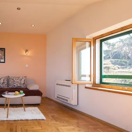 Apartment J&f Tučepi