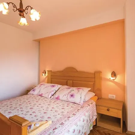 J&f Tučepi